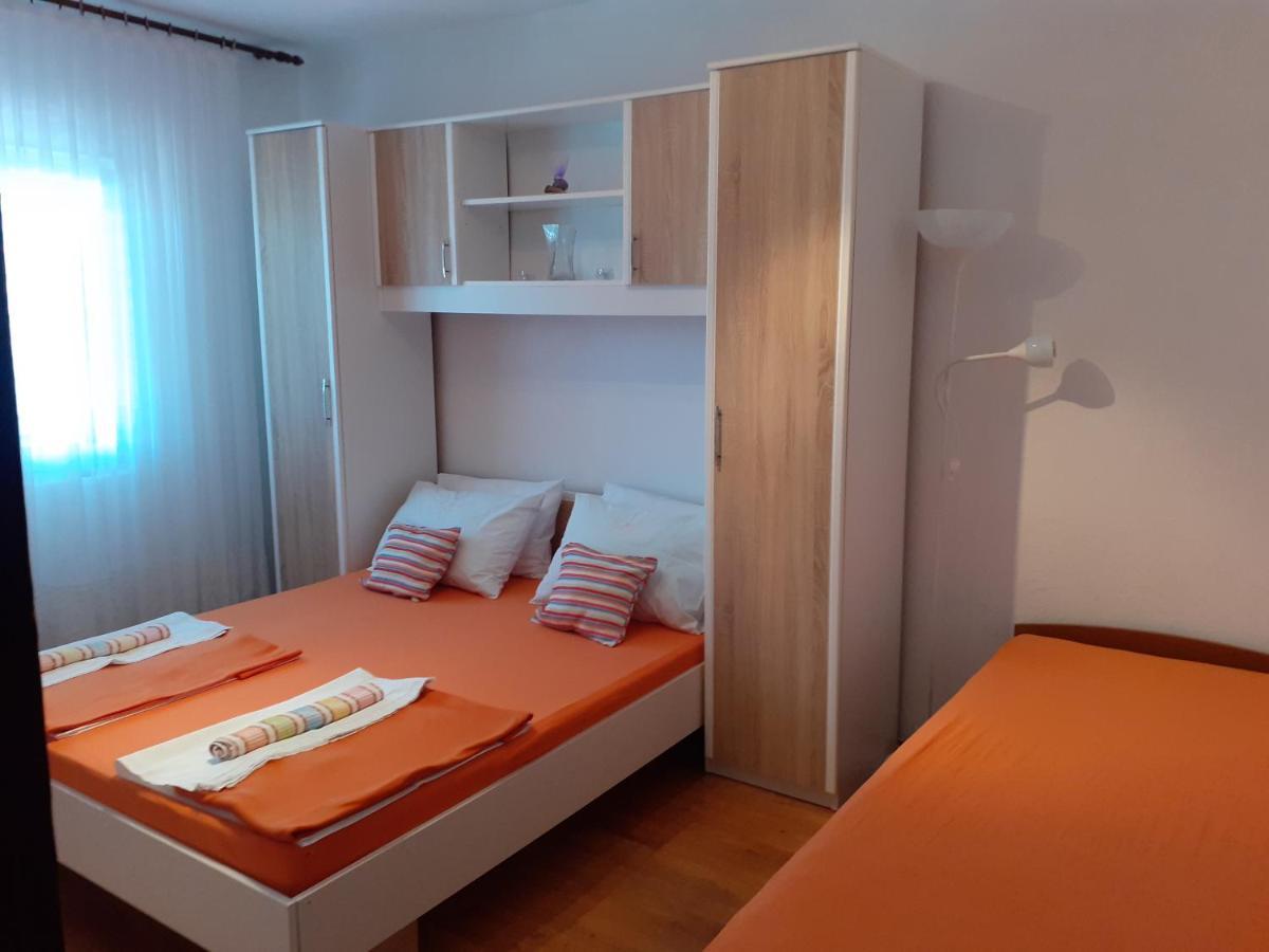Luminaria Solis Vacation Home ロゴズニッツァ エクステリア 写真