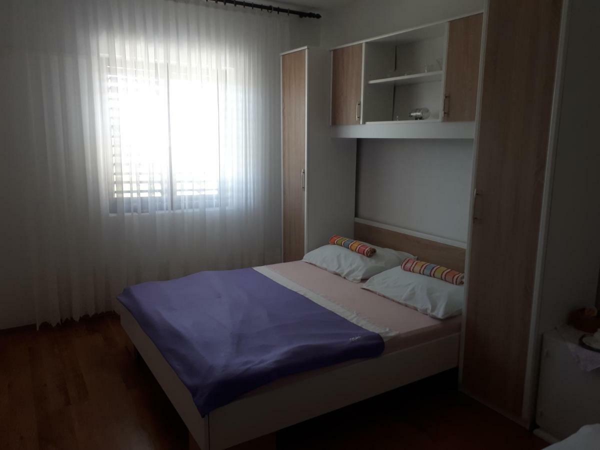 Luminaria Solis Vacation Home ロゴズニッツァ エクステリア 写真