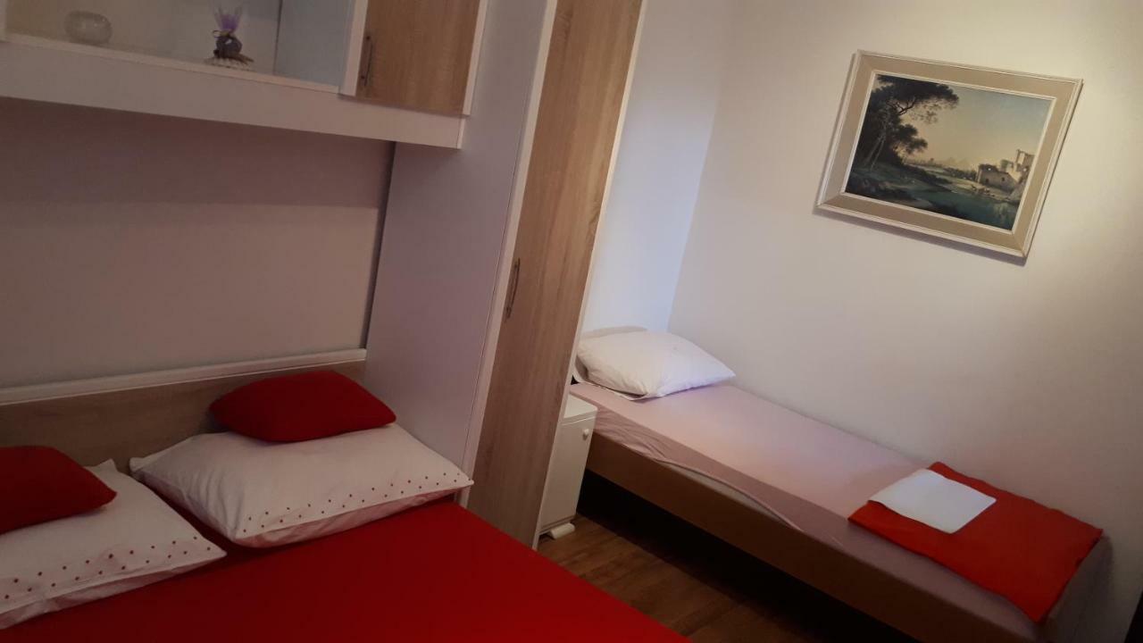 Luminaria Solis Vacation Home ロゴズニッツァ エクステリア 写真